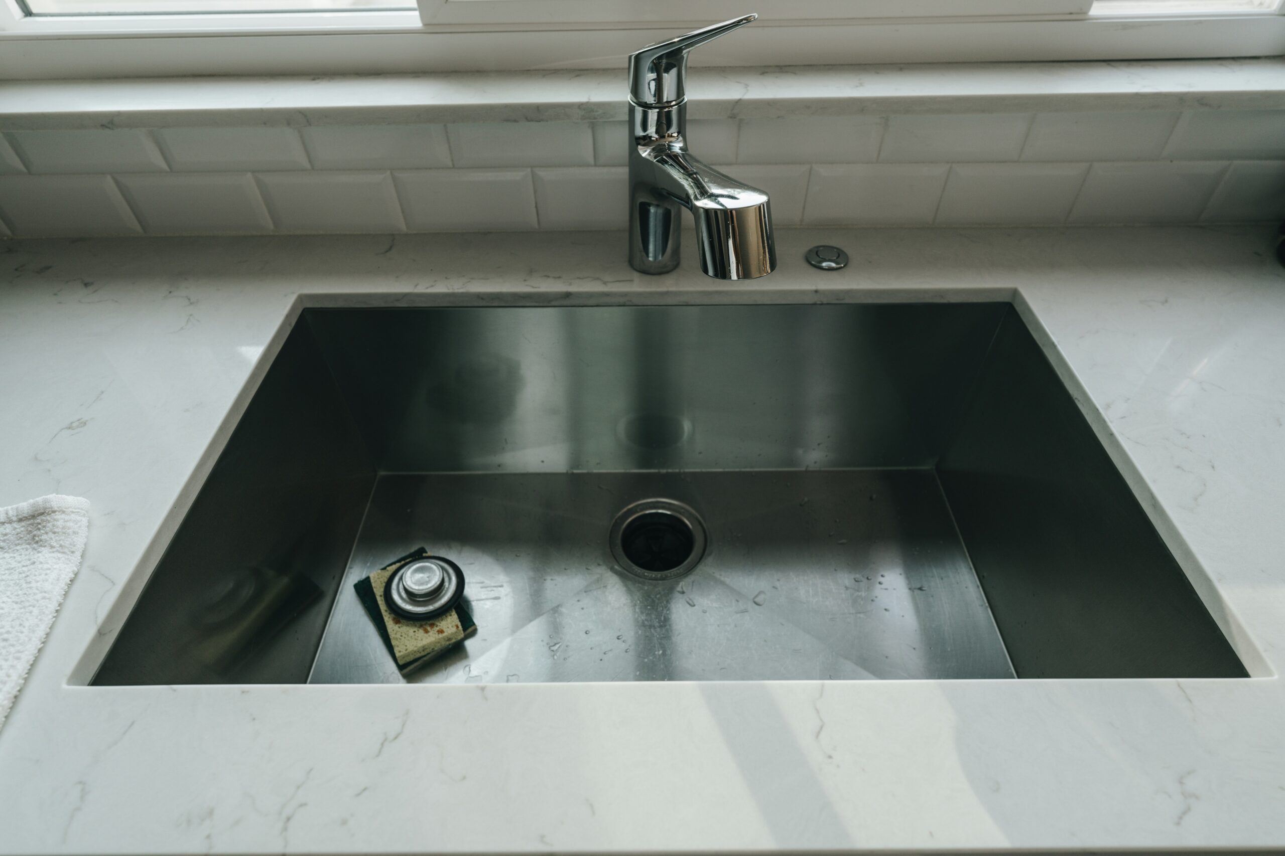 Yet another kitchen sink - How to Unblock a Kitchen Sink Using Common Household Items