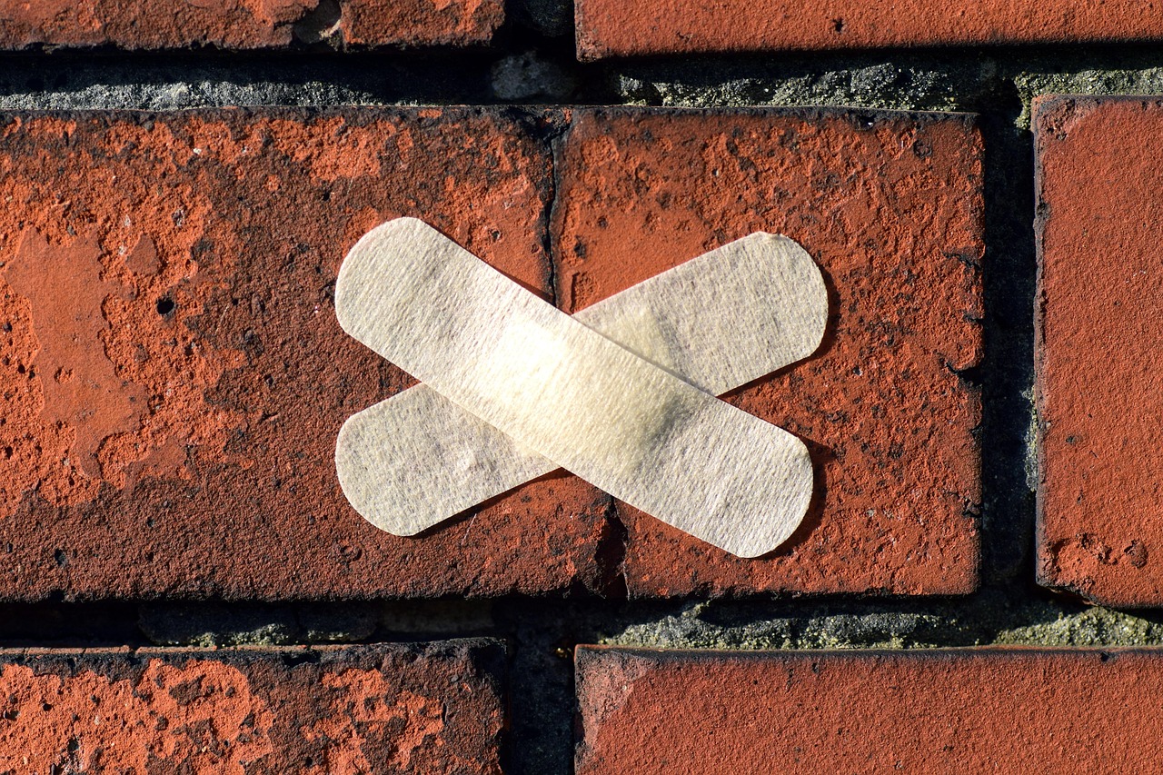 How to Patch and Paint a Ceiling Crack Without Hiring a Pro