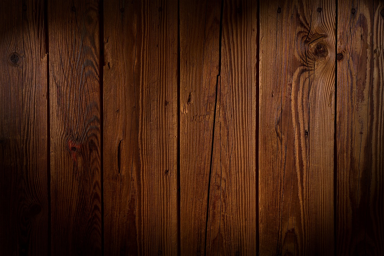 Practical Uses for Leftover Wood After a Garden Project